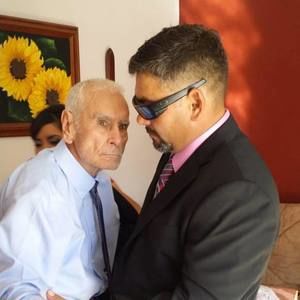 Meet your Posher, Julio